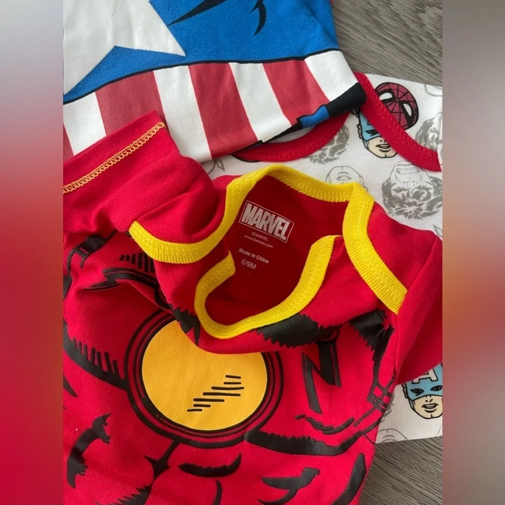 NEW MARVEL onesies 6-9 months